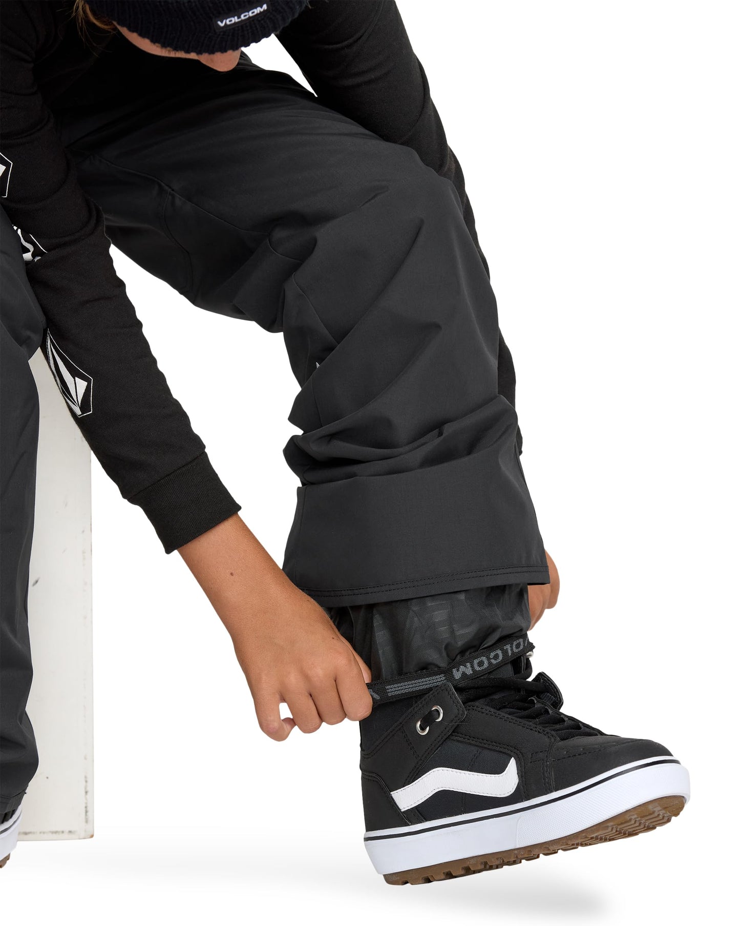 Volcom Kid's Freakin Chino Youth Insulated Pant – 10K Waterproof Snow Pants Grow-Tech & Zip Tech®, Black, X-Large